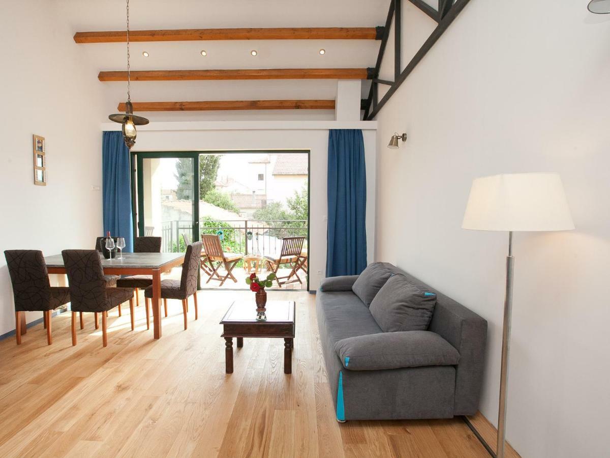 Wolverine Residence Ζαντάρ Εξωτερικό φωτογραφία